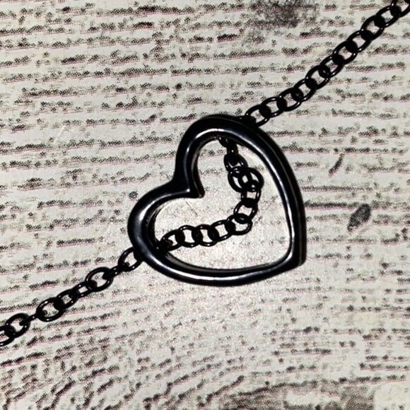 Hollow Heart, Trendy Black Coated Metal Necklace - Picture 13 of 15